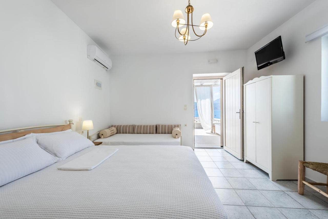 Anemi Suites Adamantas Eksteriør billede